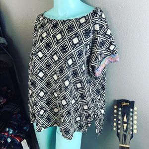 💚NWOT Essentiel Indian RETAIL $131! boho hippy Tribal Shirt